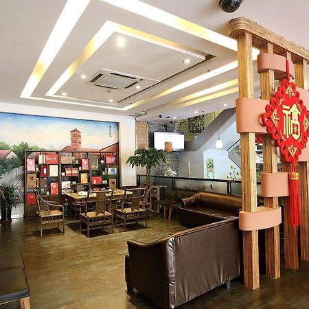 Qingdao Fu Yong Hotel Екстер'єр фото