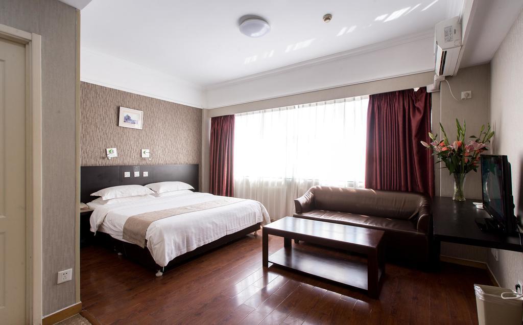 Qingdao Fu Yong Hotel Екстер'єр фото