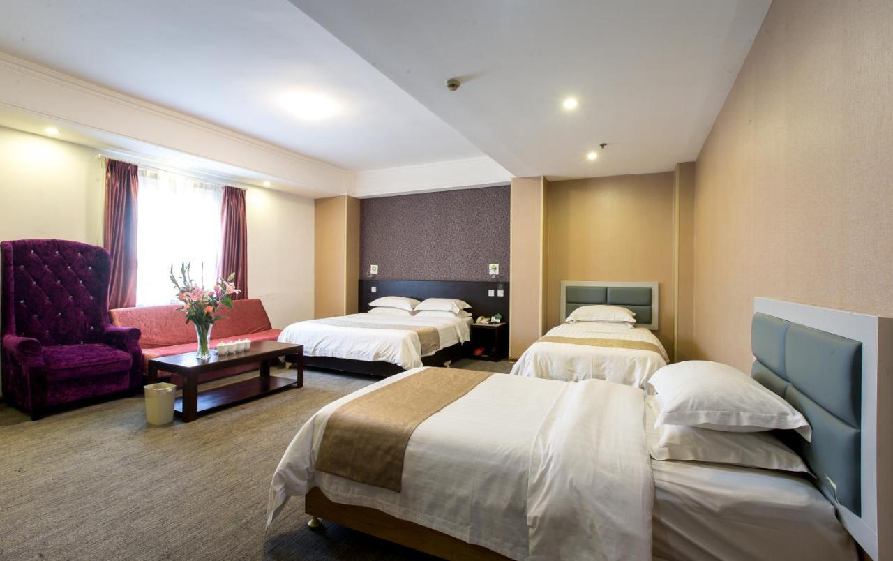Qingdao Fu Yong Hotel Екстер'єр фото